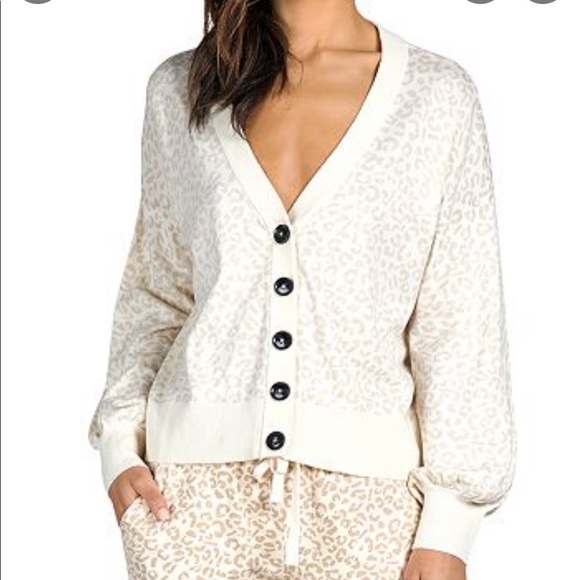 Sanctuary barely leopard sweater - Picture 3 of 5